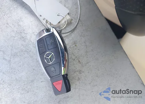 2016 Mercedes-Benz Gla z USA, uszkodzony, nr VIN WDCTG4EB6GJ218047